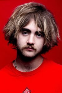 Julian maas presenta su nuevo sencillo «Did You Ever Think?»