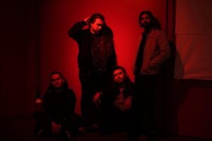 Chile. Naufragio lanza su primer LP “La Botella era mi Hogar”