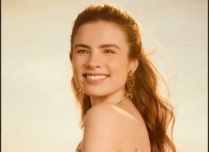 Brasil. Giulia Be lanza “Bye Bye Bahia”, su nuevo single en español