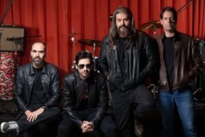 Brasil. Insanidade profundiza en el hard rock y el heavy metal en “Enough to be a Loser”